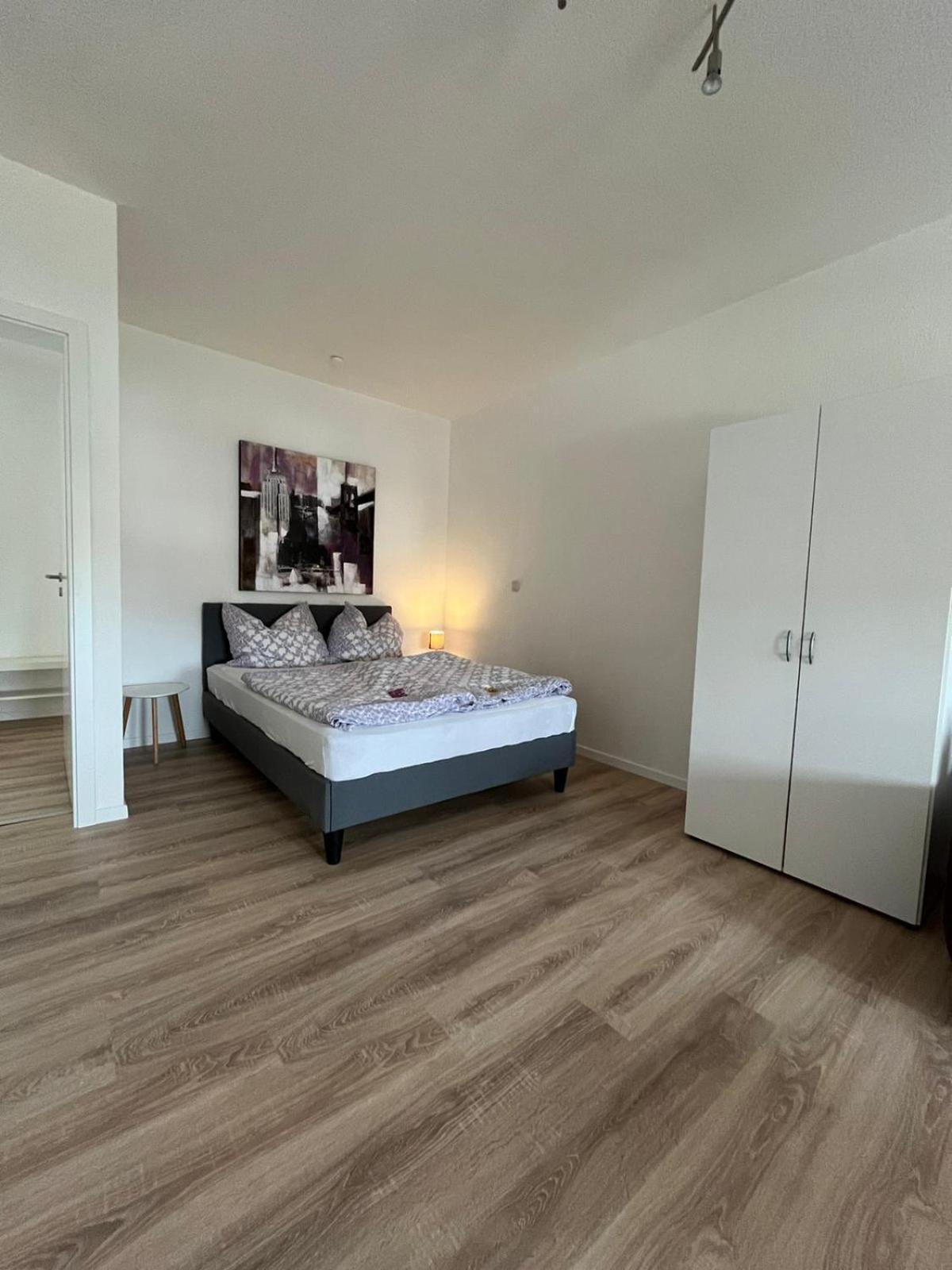 1 Raum Dachgeschosswohnung In Ruhiger Lage Limabach - Oberfrohna 外观 照片